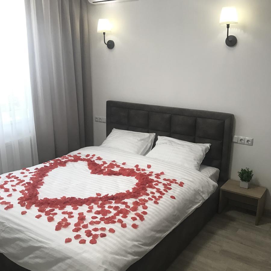 Святобор Lux Apartments Kiev Dış mekan fotoğraf