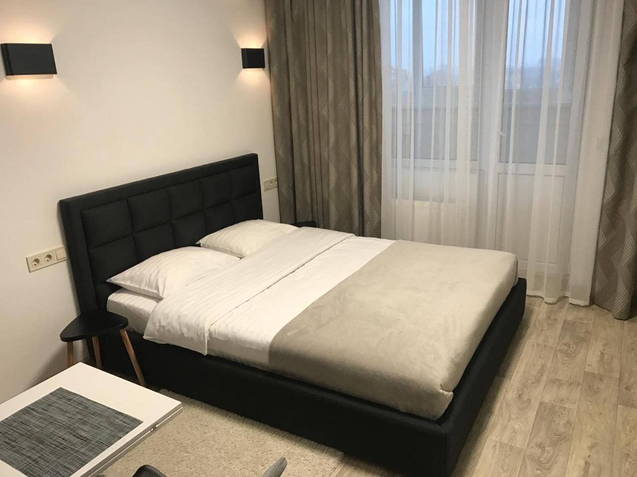 Святобор Lux Apartments Kiev Dış mekan fotoğraf